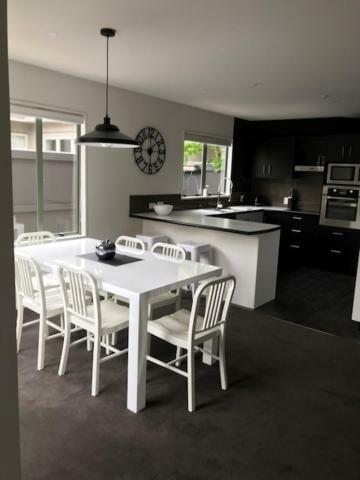 Home By Hagley Park ไครสต์เชิร์ช ภายนอก รูปภาพ